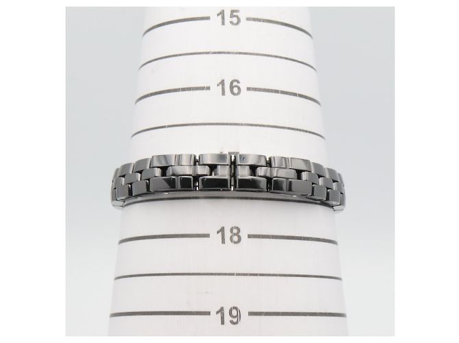 Reloj Chanel J12 XS con bisel de diamantes - vista 7