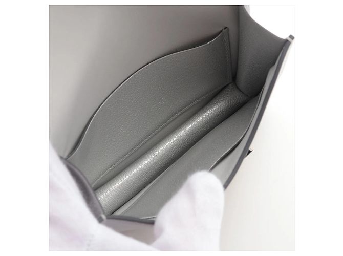 Billetera compacta Constance Slim en cabra siamés de Hermès Plata - vista 5