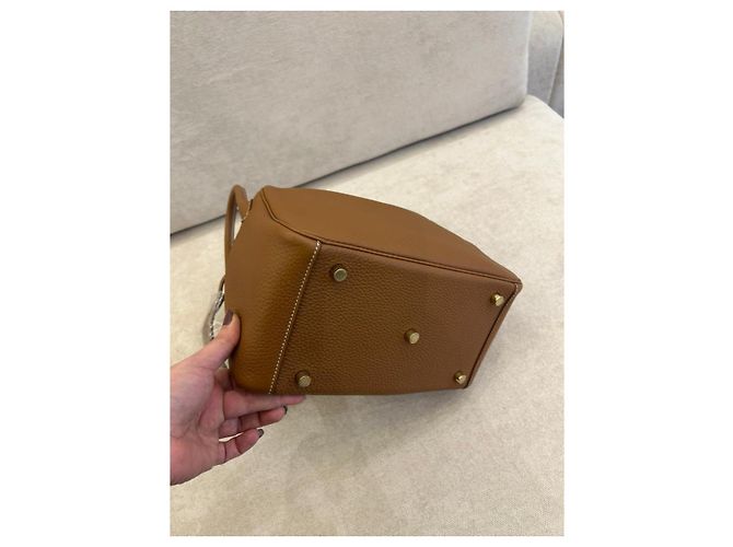 Hermès Lindy 26 in pelle Taurillon Clemence Oro Marrone - vista 9