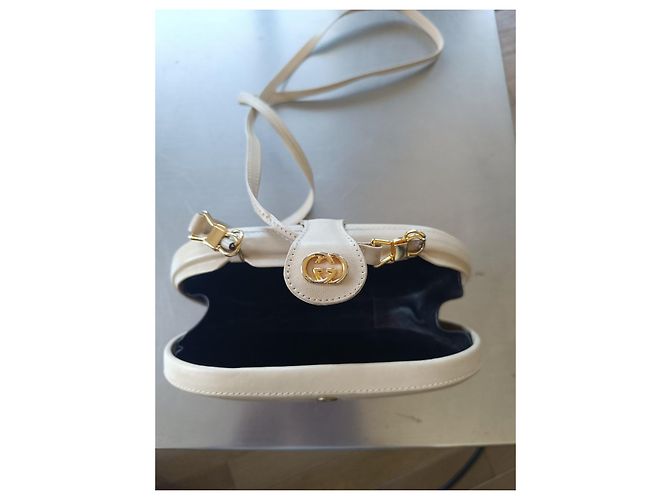 Gucci Borsa a spalla ovale in pelle beige - vista 5