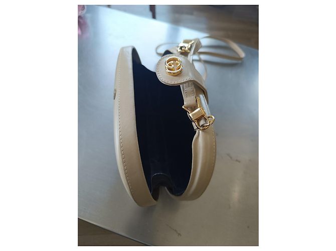 Gucci Borsa a spalla ovale in pelle beige - vista 6