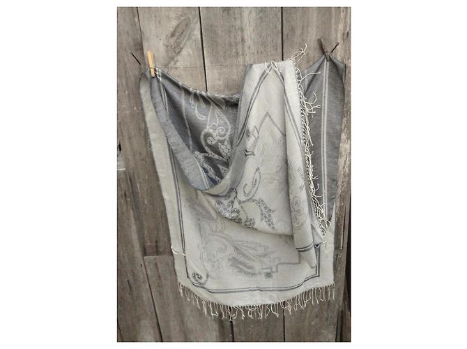 Stola Audemars Piguet André Claude Canova Seta e Cashmere Grigia Grigio - vista 4