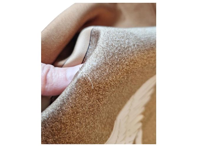 Foulard Hermès "Uccelli Migratori" 90 × 90 cm – seta vintage – ottime condizioni Marrone Beige - vista 9