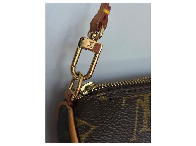 Borsa Pochette Accessoires Monogram Louis Vuitton Marrone - vista 4