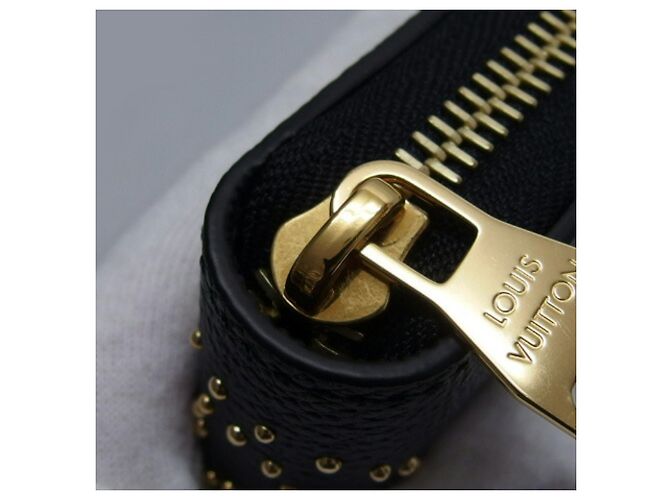Portafoglio Zippy Studded Monogram Empreinte Louis Vuitton Nero - vista 11