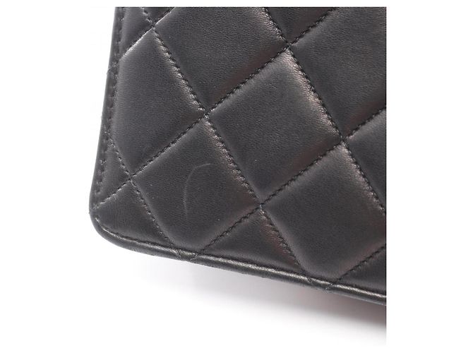 Borsa a spalla in agnello nero trapuntato Chanel - vista 10