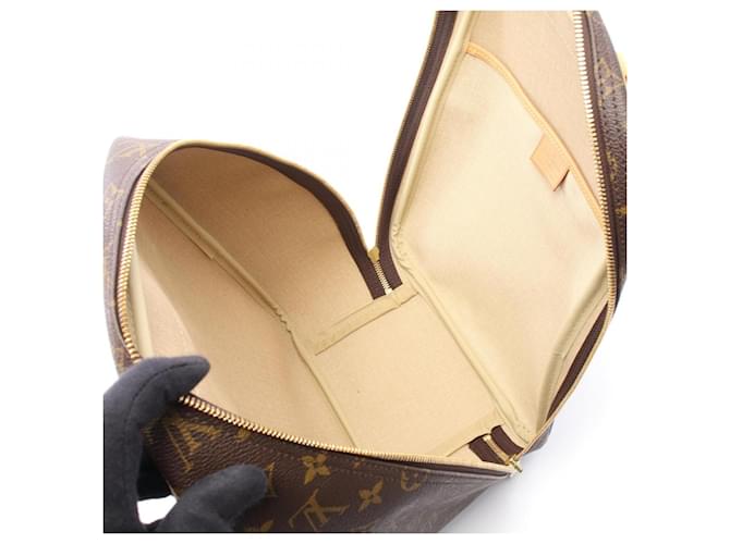 Borsa a mano Excursion Louis Vuitton Marrone - vista 3