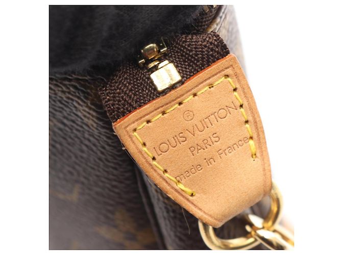 Bolsa Pochette Accessoires Louis Vuitton Marrom - vista 4