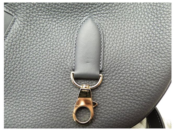 Hermès NUOVO BORSO HERMES P'TIT ARCON IN PELLE SWIFT MISTY H085871CPAA CON TRACOLLA Grigio antracite - vista 16