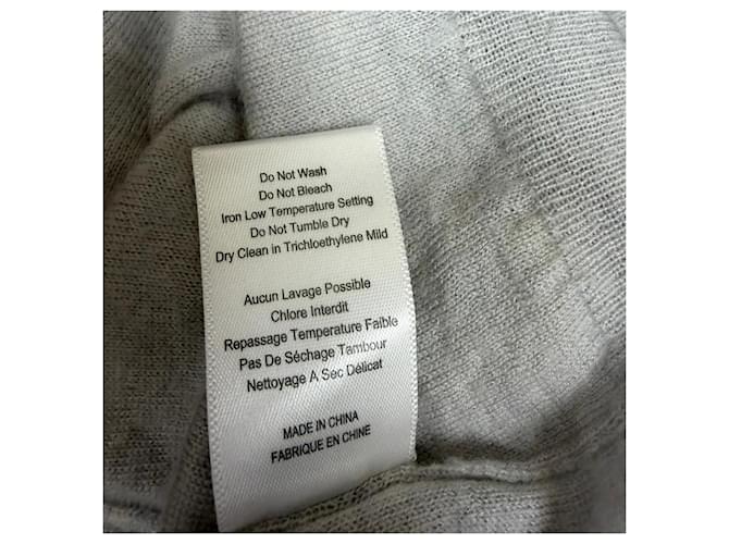 Joseph V-Ausschnitt Pullover aus grauer Kaschmirwolle - Ansicht 6