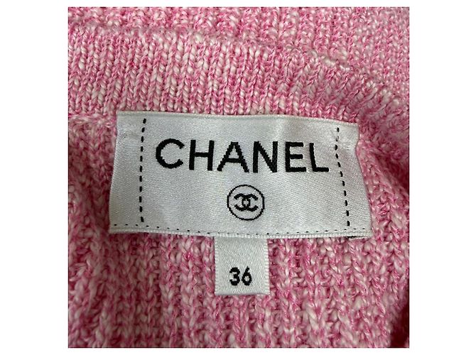 Timeless Chanel Strickjacke mit Knöpfen aus rosa Cupro Pink - Ansicht 4