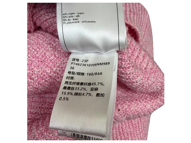 Timeless Chanel Strickjacke mit Knöpfen aus rosa Cupro Pink - Ansicht 7