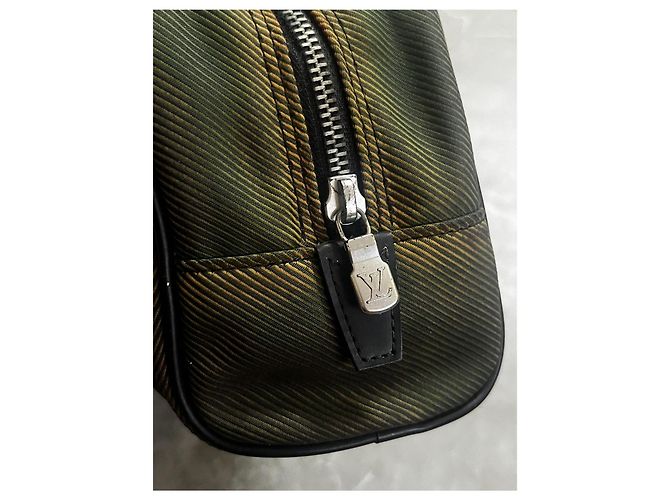 Beauty case in tela Monogram Louis Vuitton Marrone Gold hardware - vista 7