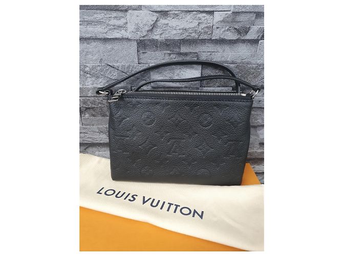 Louis Vuitton Pallas BB Crossbody Pelle Empreinte Nera Nero - vista 2