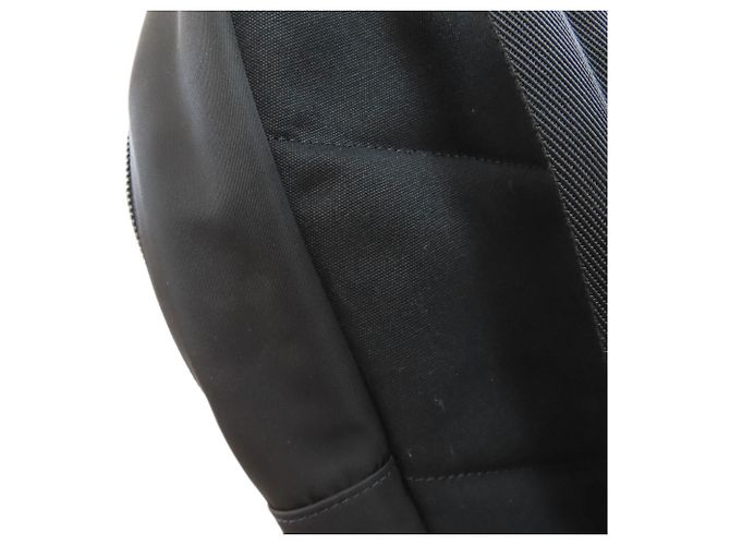 Mochila con logo Jimmy Choo en nylon negro - vista 10