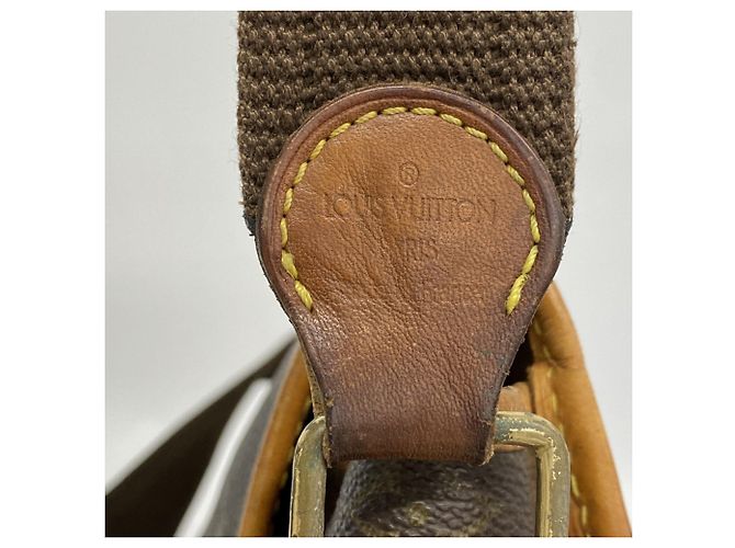 Borsa a Spalla Gibeciere GM Monogramma Louis Vuitton Marrone - vista 13
