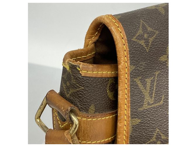 Borsa a Spalla Gibeciere GM Monogramma Louis Vuitton Marrone - vista 7