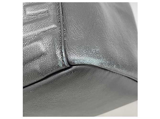 Mochila de couro Peekaboo da Fendi - vista 6