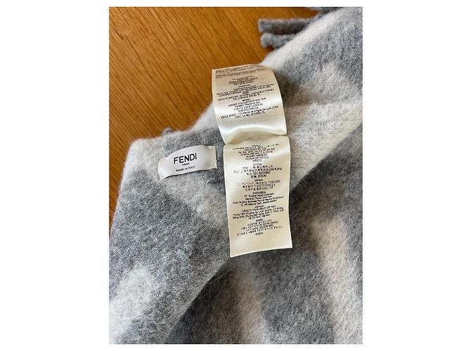 Fendi FF Motif Alpaca and Wool Throw White and Gray Multiple colors - view 7