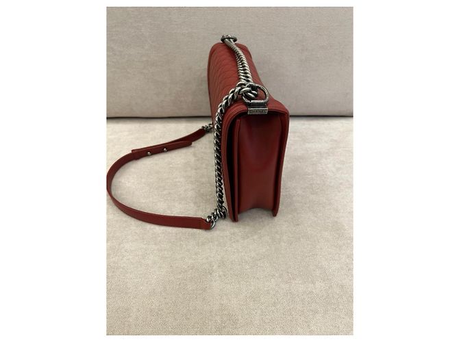 Chanel Boy Grande Borsa a Flap in Pelle Matelassé Rossa Rosso - vista 9