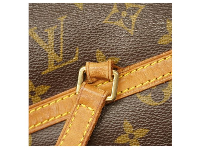 Borsa a Spalla Coussin GM Monogram Louis Vuitton Marrone - vista 8