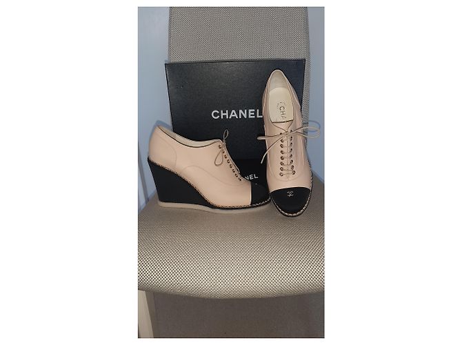 Chanel Schnürschuhe Kamel - Ansicht 4