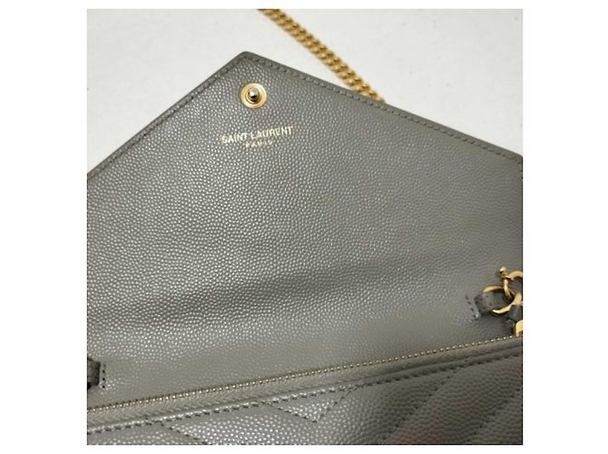 Portafoglio a catena Cassandra Yves Saint Laurent Marrone - vista 8