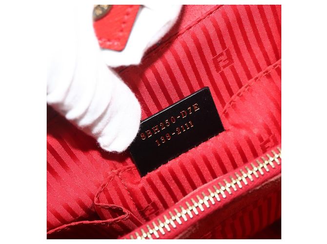 FENDI 2 JOURS Mittelhandtasche aus Leder 2-in-1 Rot Gold Auth 176097A - Ansicht 12