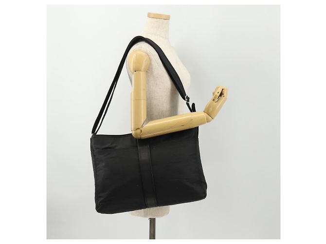 Hermès HERMES Borsa a Spalla Acapulco Basas MM Nylon Nero Auth BAZ192 - vista 20