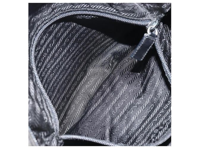 PRADA Schultertasche aus schwarzem Nylon mit Silber authentisch ka4043 - Ansicht 23