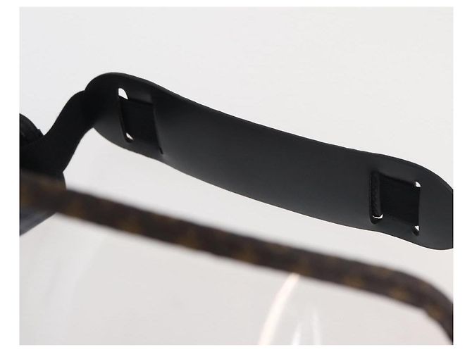 LOUIS VUITTON Monogram Viger LV Shield Visiera da sole M76727 LV Auth YKZ1430A Monogramma - vista 10