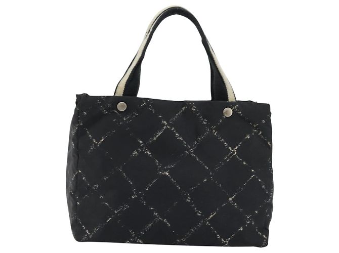 CHANEL Nuova Borsa da Viaggio in Nylon Nera CC Auth 175651A Nero - vista 13