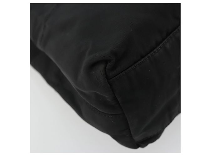 PRADA Borsa Tote in Catena di Plastica Nylon Nera Argento Auth 175266 Nero - vista 9