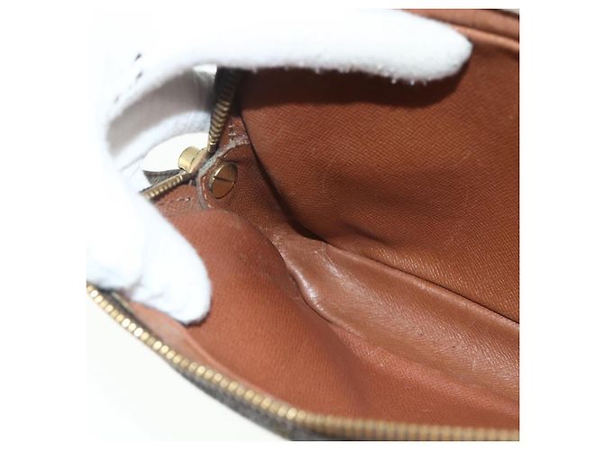 LOUIS VUITTON Clutch Marly Dragonne PM Monogram M51827 LV Auth ka3981 Monogramma - vista 19