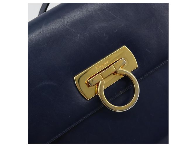 Borsa a Spalla Gancini in Pelle Salvatore Ferragamo Blu Navy Oro Auth YKZ1104 - vista 17