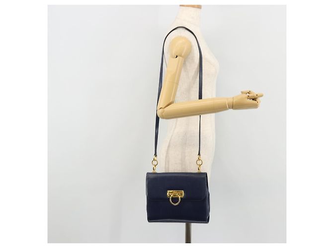Borsa a Spalla Gancini in Pelle Salvatore Ferragamo Blu Navy Oro Auth YKZ1104 - vista 22