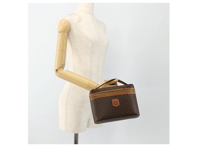 Céline Borsa a mano Vanity in tela Macadam CELINE PVC marrone oro Auth ka3955 D'oro - vista 22