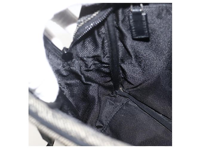 Borsa a Spalla GG Canvas Gucci Nera Argento 03136 Auth 175385 Nero - vista 20