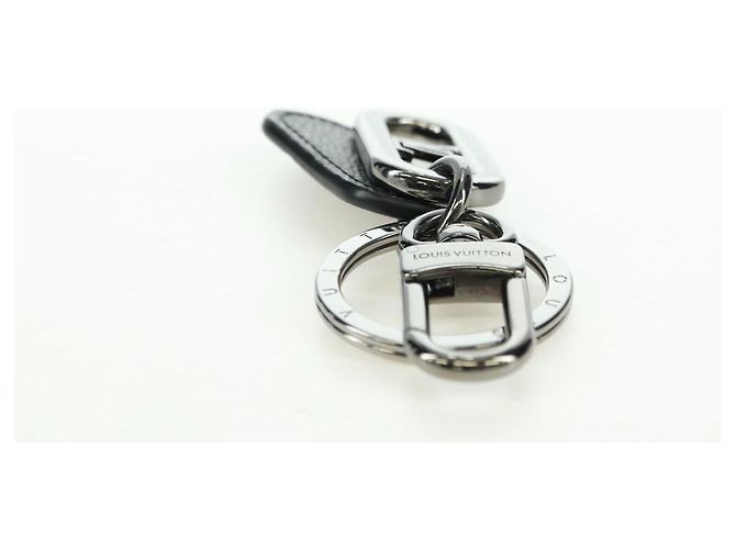 LOUIS VUITTON Monogram Portachiavi Charm Firma LV Nero M00927 Auth YKZ1420M Monogramma - vista 11