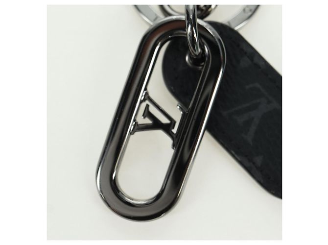 LOUIS VUITTON Monogram Portachiavi Charm Firma LV Nero M00927 Auth YKZ1420M Monogramma - vista 2