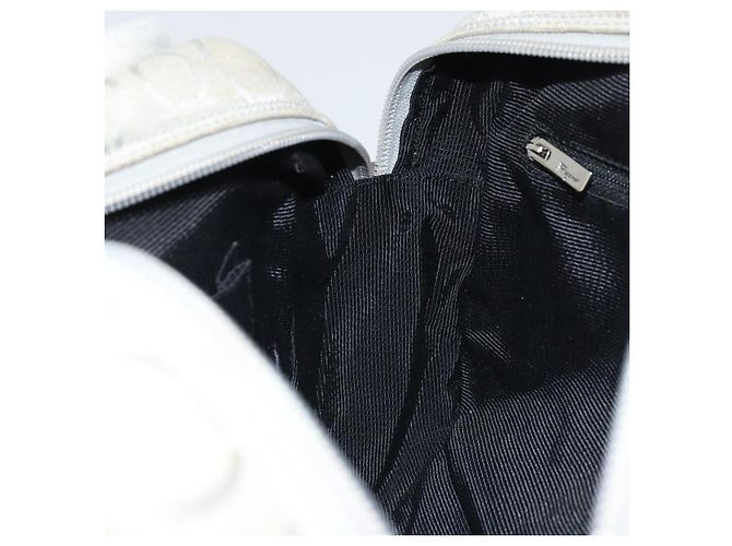 Borsa a Spalla Gancini in Nylon Grigio Argento Salvatore Ferragamo Auth 174380 Marrone - vista 19