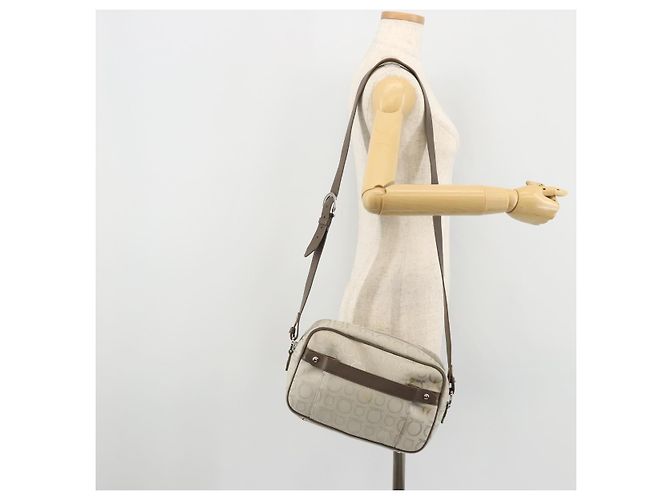 Borsa a Spalla Gancini in Nylon Grigio Argento Salvatore Ferragamo Auth 174380 Marrone - vista 23