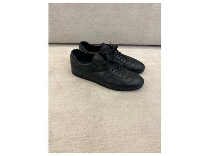 Sneakers basse Prada in pelle nera morbida Nero - vista 4