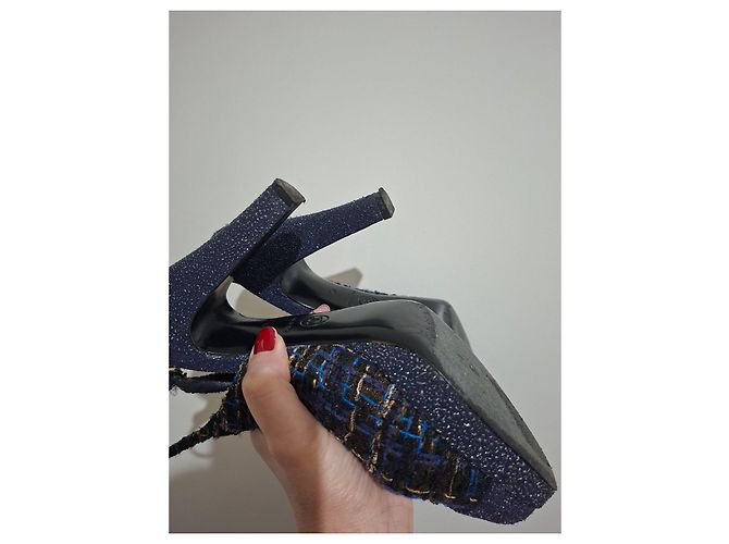 Décolleté Slingback Chanel in Glitter e Tweed Blu Navy 40 Multicolore - vista 19