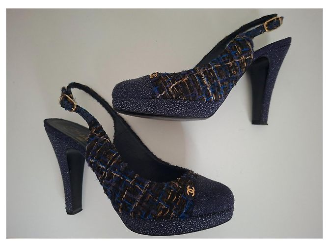 Décolleté Slingback Chanel in Glitter e Tweed Blu Navy 40 Multicolore - vista 4