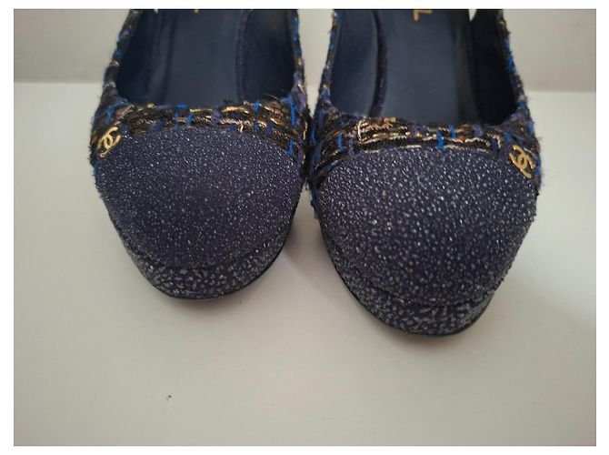 Décolleté Slingback Chanel in Glitter e Tweed Blu Navy 40 Multicolore - vista 7