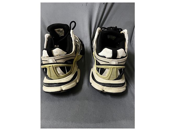 Sneakers Balenciaga Track.2 Nero Bianco D'oro - vista 5