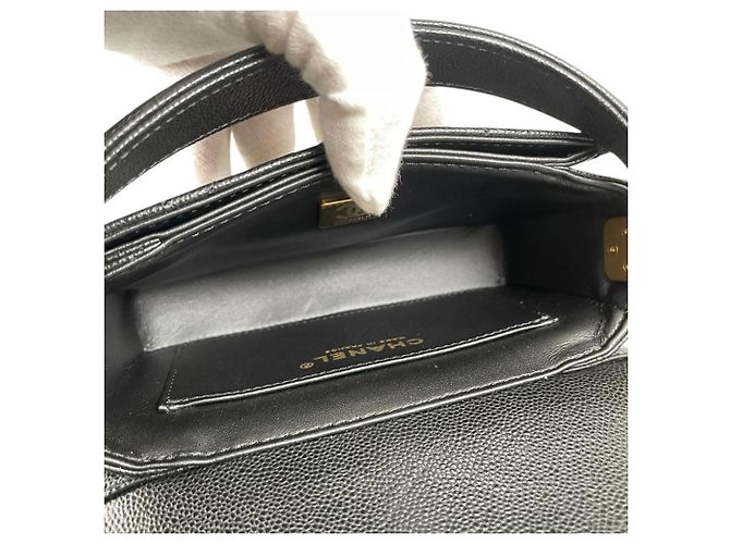 Borsa a mano in pelle nera trapuntata Chanel Nero - vista 13