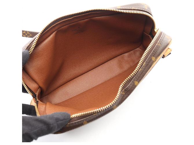 Bolso de Hombro Marly Bandoulière de Louis Vuitton Castaño Monograma - vista 3