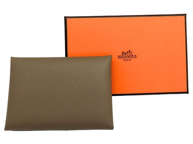 Tarjetero Calvi Duo en Epsom de Hermès Beige - vista 12